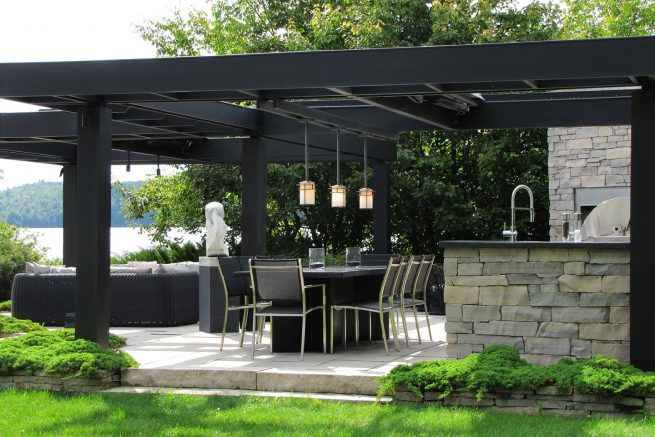 Paysagiste aménagement Sherbrooke 2019 Chic coin repas moderne lac détente 5
