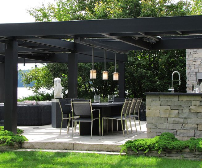 Paysagiste aménagement Sherbrooke 2019 Chic coin repas moderne lac détente 5