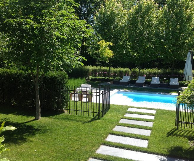 Paysagiste aménagement Sherbrooke Brise d'été piscine fraîcheur clôture moderne 2