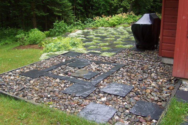 Paysagiste aménagement Sherbrooke Modernité dalle ardoise galet boisé moderne